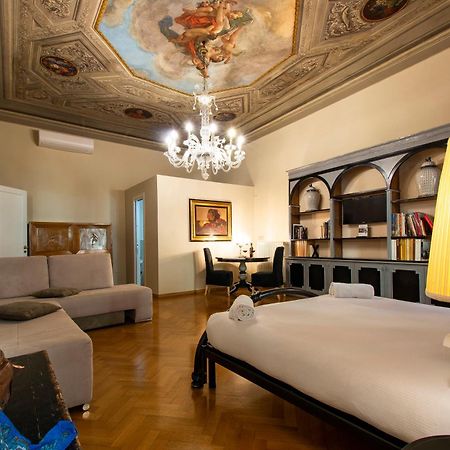 N4U Guest House Florence Extérieur photo