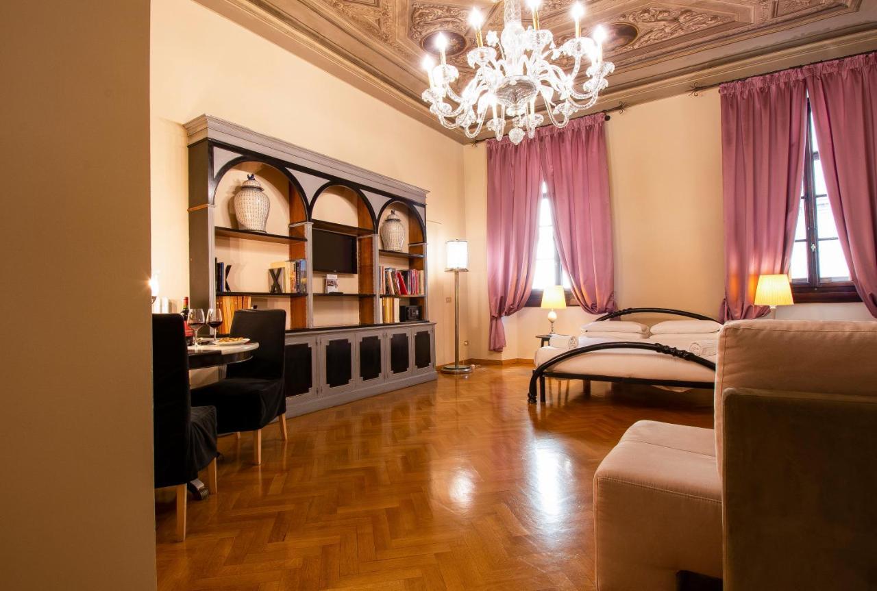 N4U Guest House Florence Extérieur photo