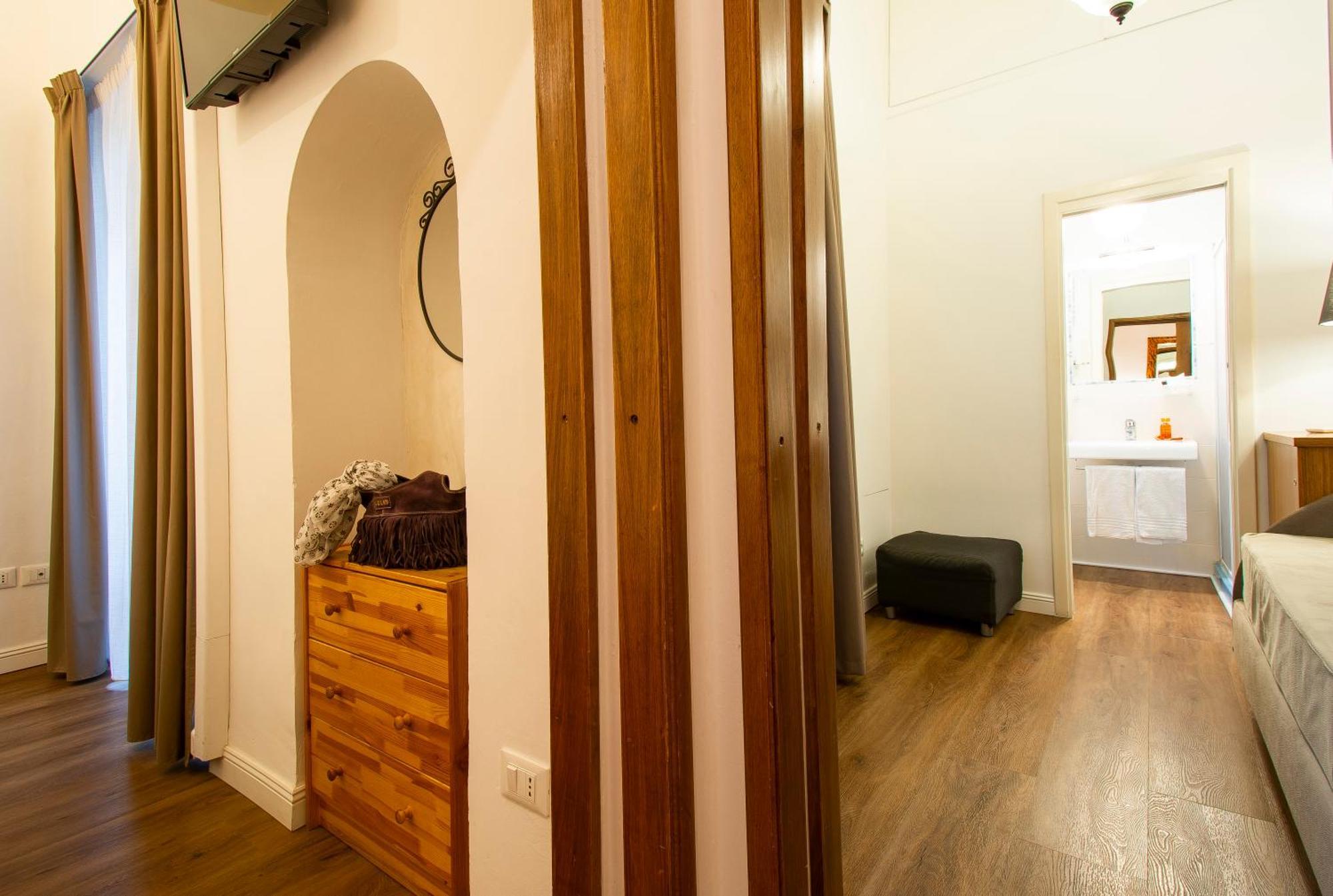 N4U Guest House Florence Extérieur photo