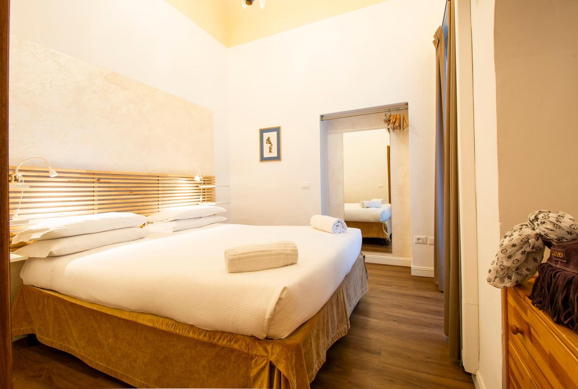 N4U Guest House Florence Extérieur photo
