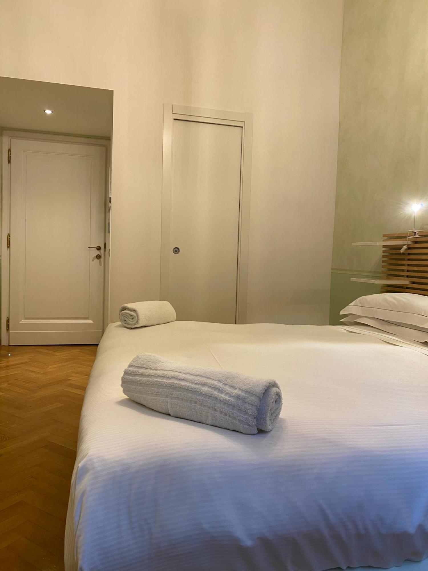 N4U Guest House Florence Extérieur photo
