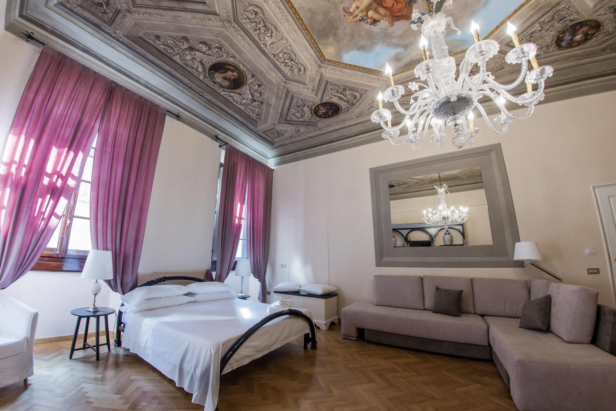 N4U Guest House Florence Extérieur photo